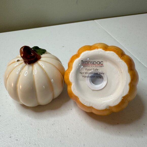 Small Ceramic Pumpkin Salt and Pepper Shakers Fall Autumn Decor White and Orange - Picture 6 of 8